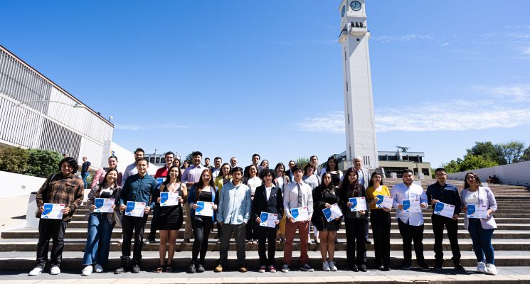 Entrega-de-becas29-745×400